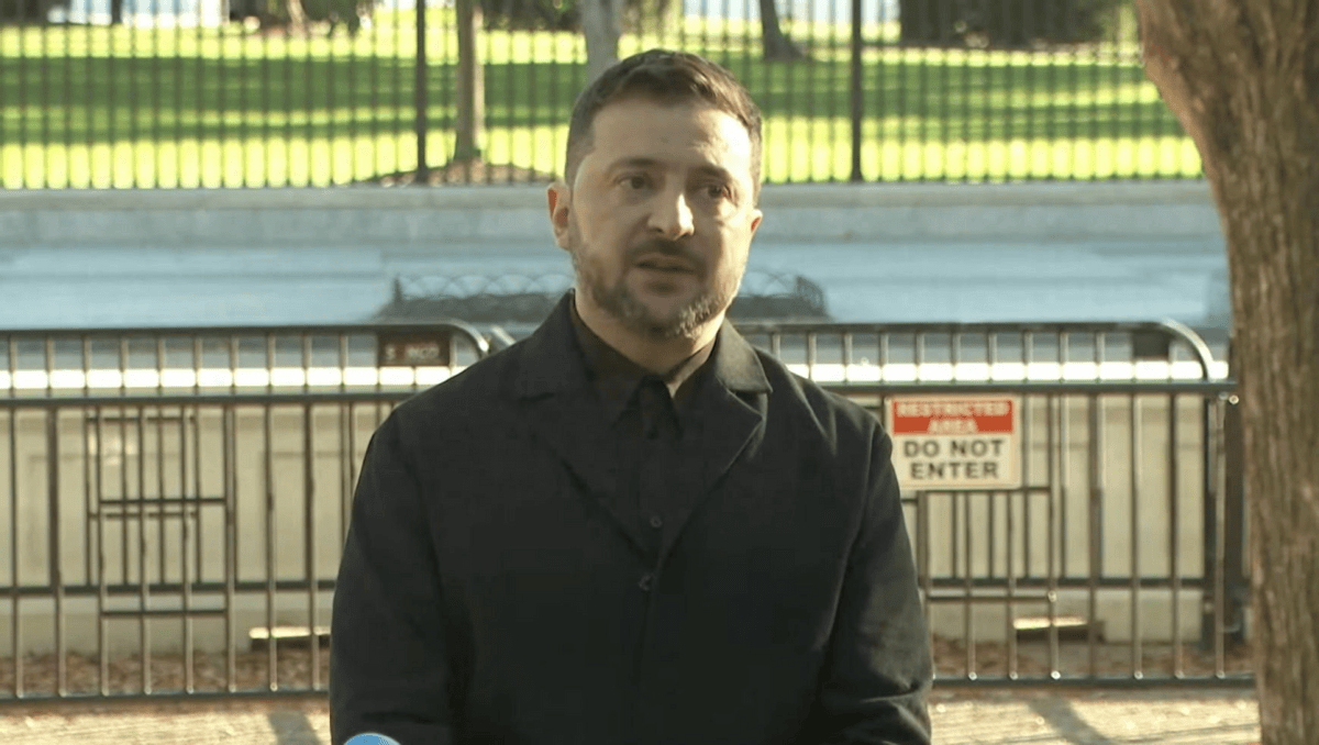 泽连斯基三访白宫,特朗普:不给战斧!俄军抓住机会,猛攻乌军工